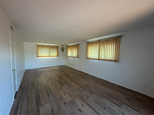 460 Mariposa Dr — Photo 7