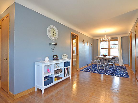 3rd image of 1761 5th St E