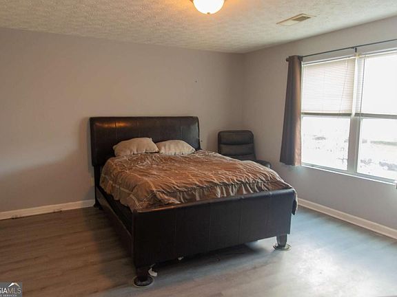 4th image of 12301 Fairington Ridge Cir