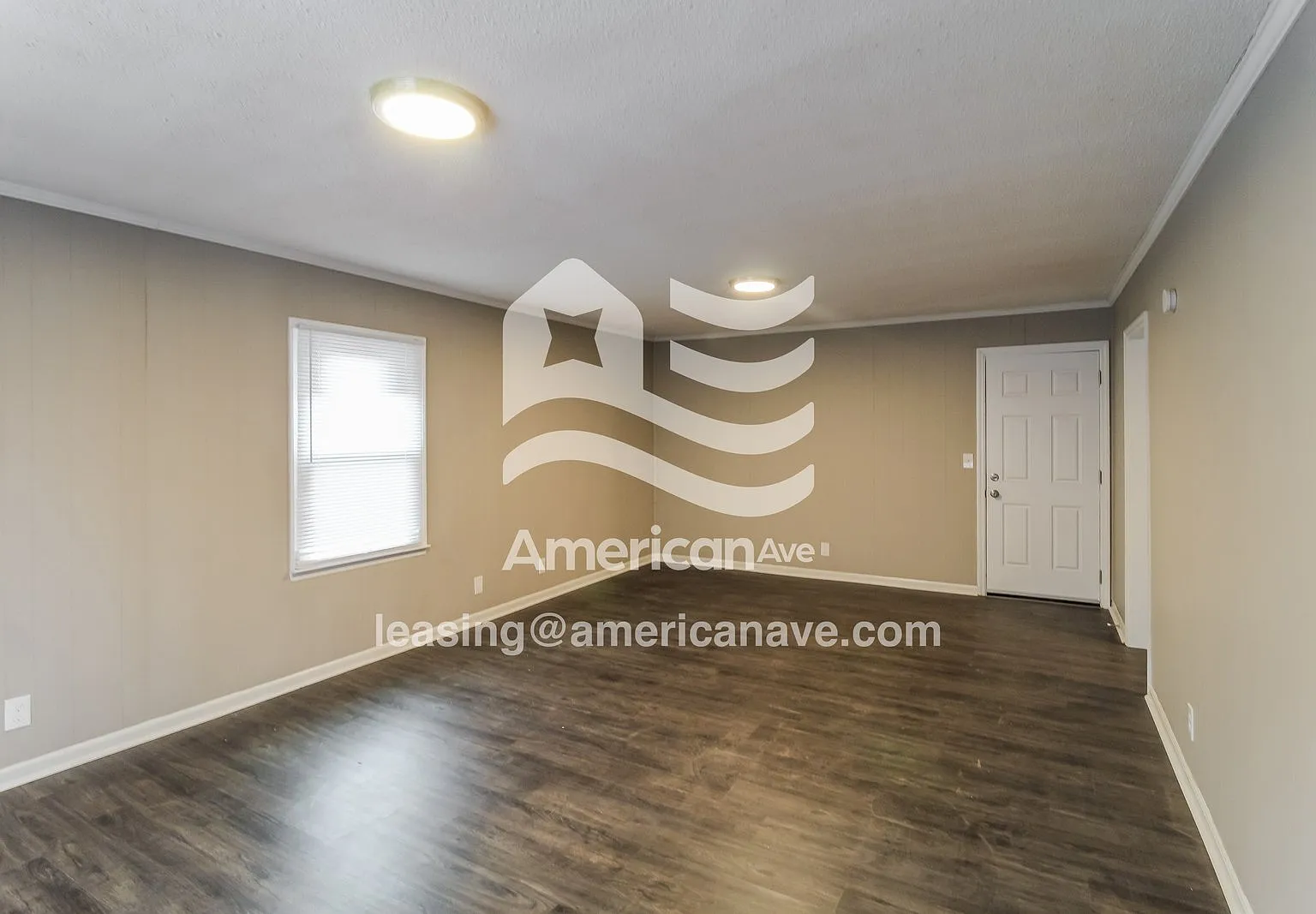 3 bed, 1.5 bath, 1461 sqft, $1,245 — Photo 3