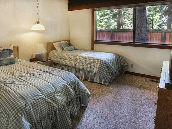 3rd image of 3600 N Lake Blvd #66