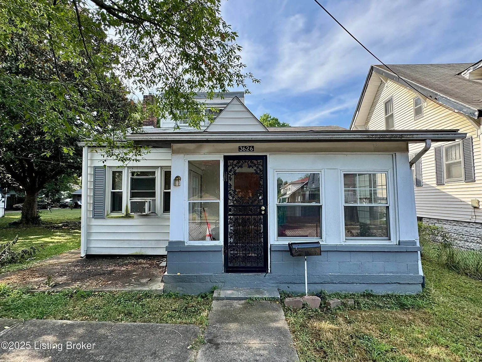 3626 Larkwood Ave photo 1