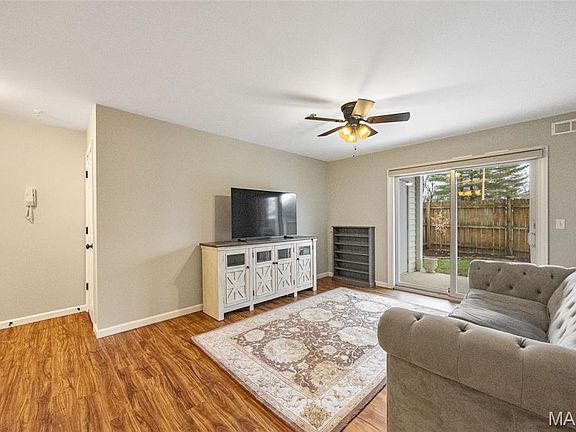 5th image of 3605 Tracey Rich Rd APT 1B