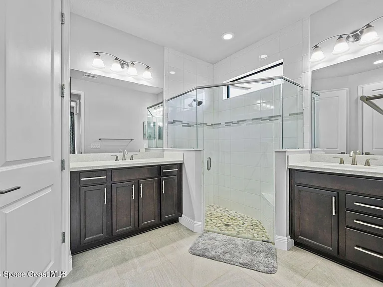 8108 Dobre Way — Photo 20