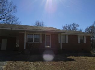Longleaf Ln, Russellville, AL 35653