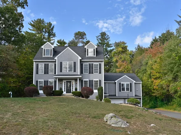 16 Autumn Woods Road, Salem, NH 03079