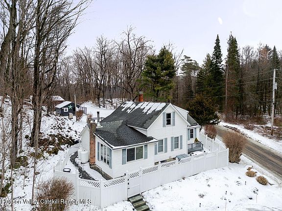 3rd image of 95 Miller Road