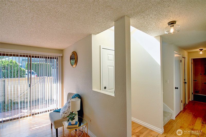 4th image of 2630 Club Court #101
