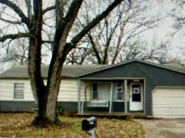 245 S Stewart Dr, Haysville, KS 67060