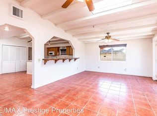 1635 S Don Luis Rd, Golden Valley, AZ 86413