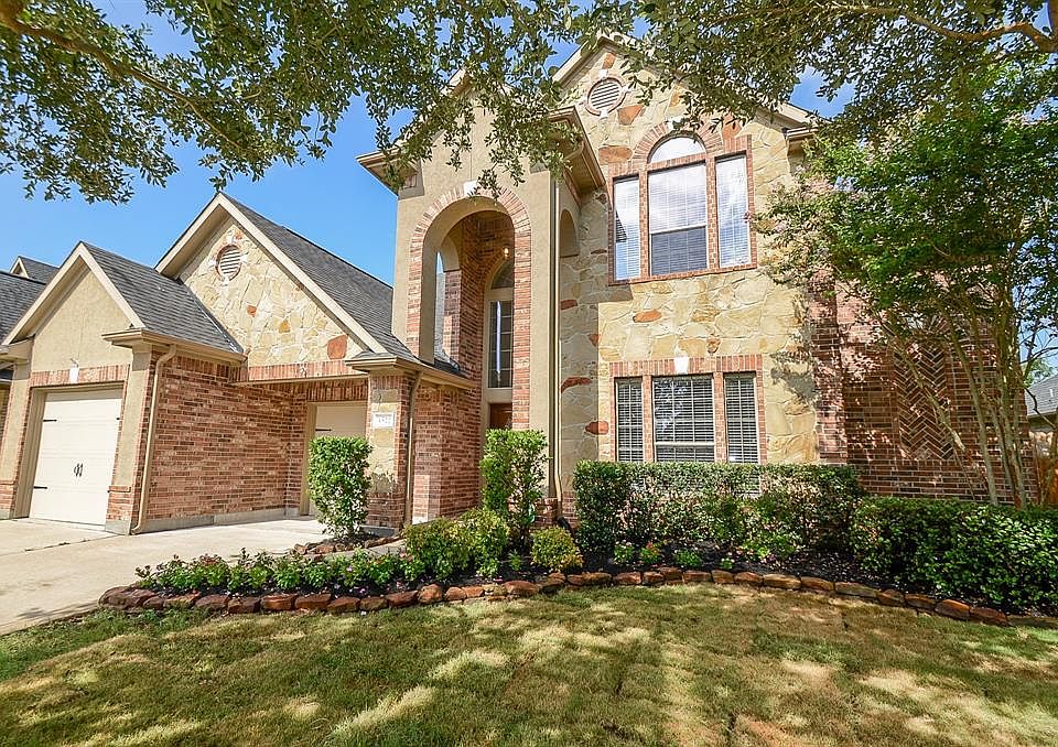 1st image of 4522 Red Yucca Dr