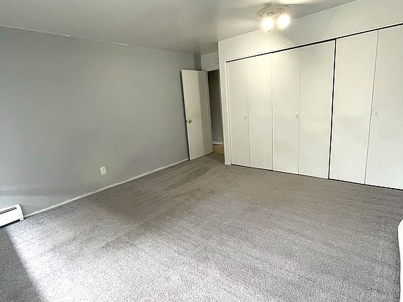 4th image of 207 Ballard St APT 301