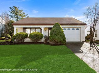 5 Gladstone Ave, Manchester, NJ 08759