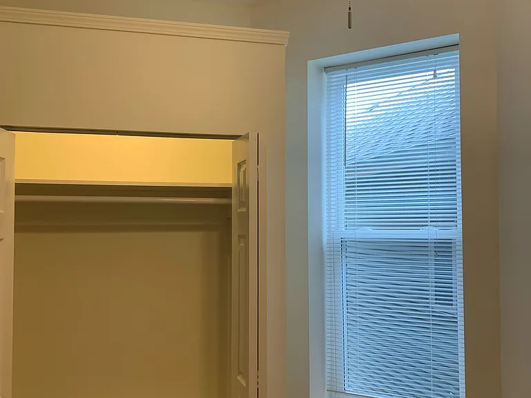 3138 N Clifton Ave #3 — Photo 34