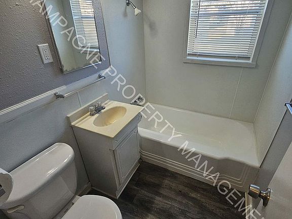 5th image of 9508-9510 Harrison St