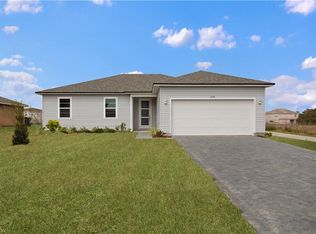 435 Lakeview Rd, Kissimmee, FL 34759