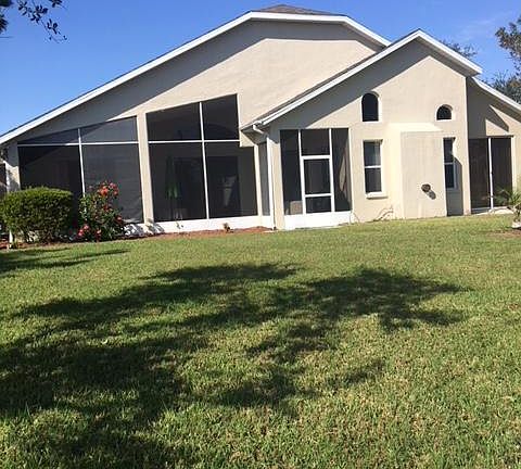 3rd image of 5671 Herons Landing Dr