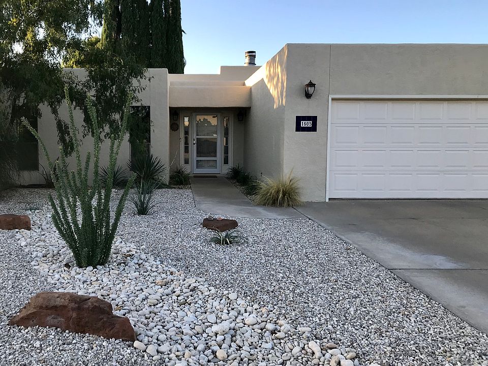 1st image of 1605 Mountain Shadow Dr