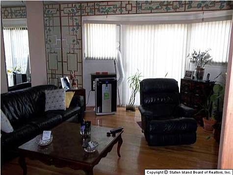 3rd image of 199 McVeigh Ave