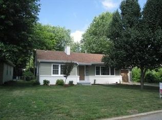 1901 S Patricia Ave, Springfield, MO 65804