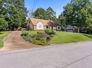 2513 Shenandoah Dr, Chattanooga, TN 37421
