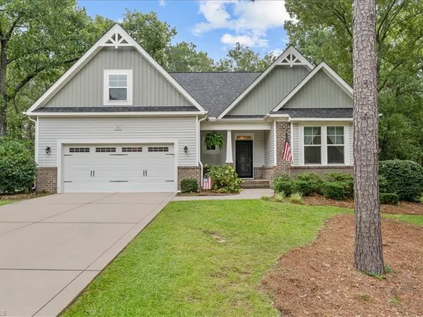 70 Spring Lake Dr, Pinehurst, NC 28374