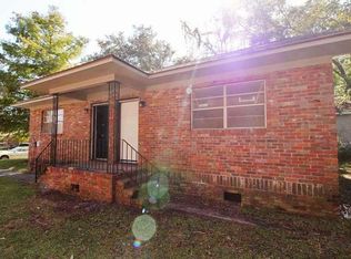 1922 Token St #B, North Charleston, SC 29405