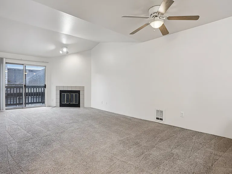 Poplar Lane Apartments — Photo 53