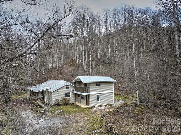 3rd image of 1101 Otter Creek Rd