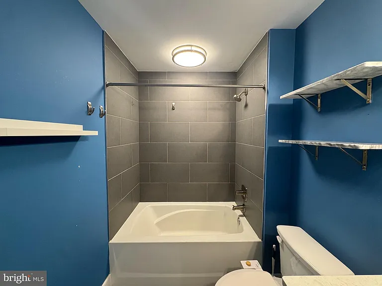 50 Florida Ave NE #110 — Photo 16