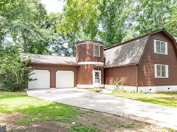 107 Tocaste Ln, Albany, GA 31707