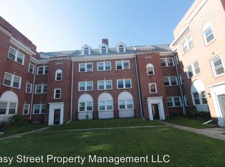 2028 7th Ave APT G2, Moline, IL 61265