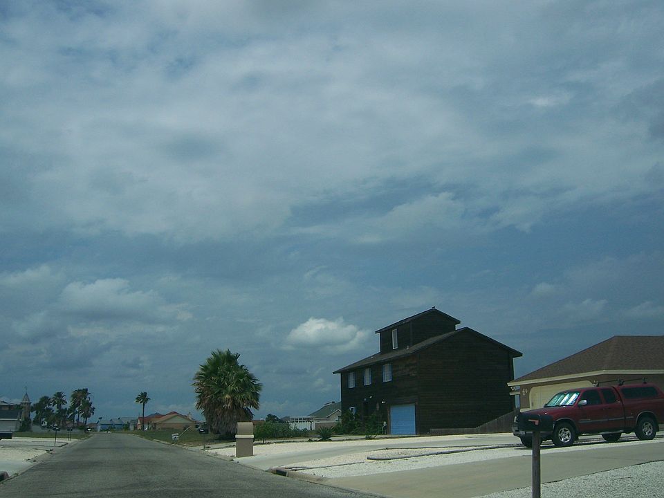 3 story w/ocean view
