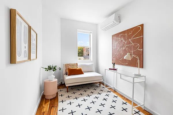 Sold by Compass | media 9