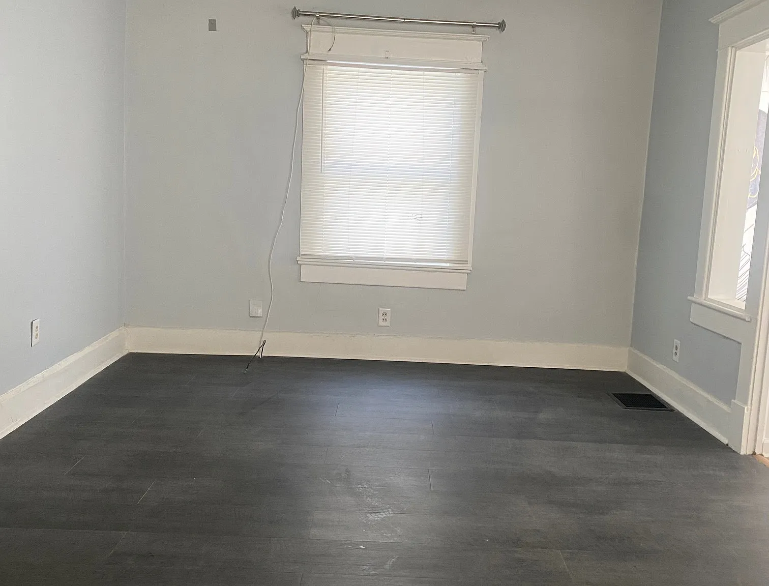 3 bed, 1571 sqft, $1,800 — Photo 4