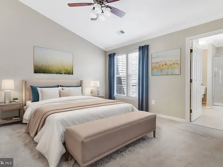 8482 Hallie Rose St — Photo 5