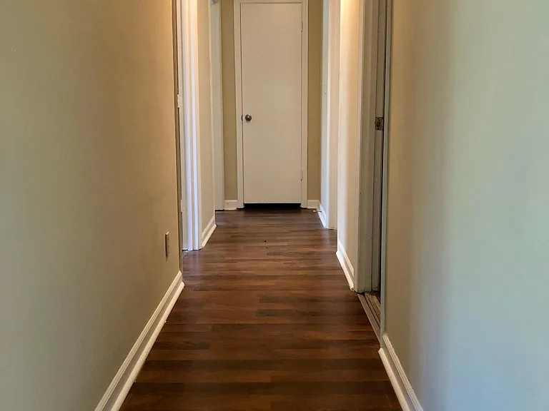 308 Crisman St — Photo 9