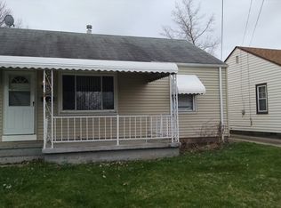 13513 Thornhope Rd, Cleveland, OH 44135