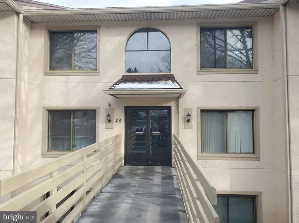 48 Muirfield Dr #C, Reading, PA 19607