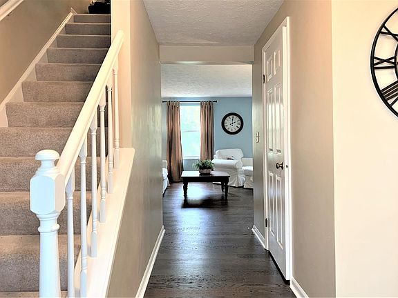 2nd image of 773 Woodlyn Dr S