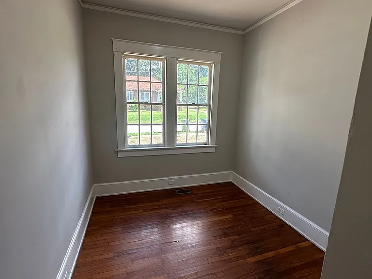 618 Grier St — Photo 11
