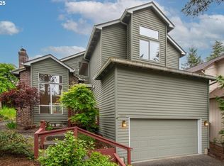 5002 SW Vacuna St, Portland, OR 97219