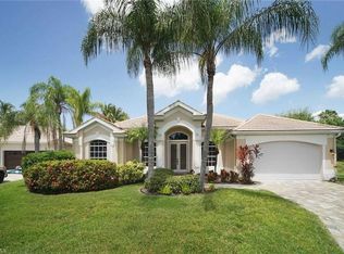 1914 Lagoon Ln, Cape Coral, FL 33914