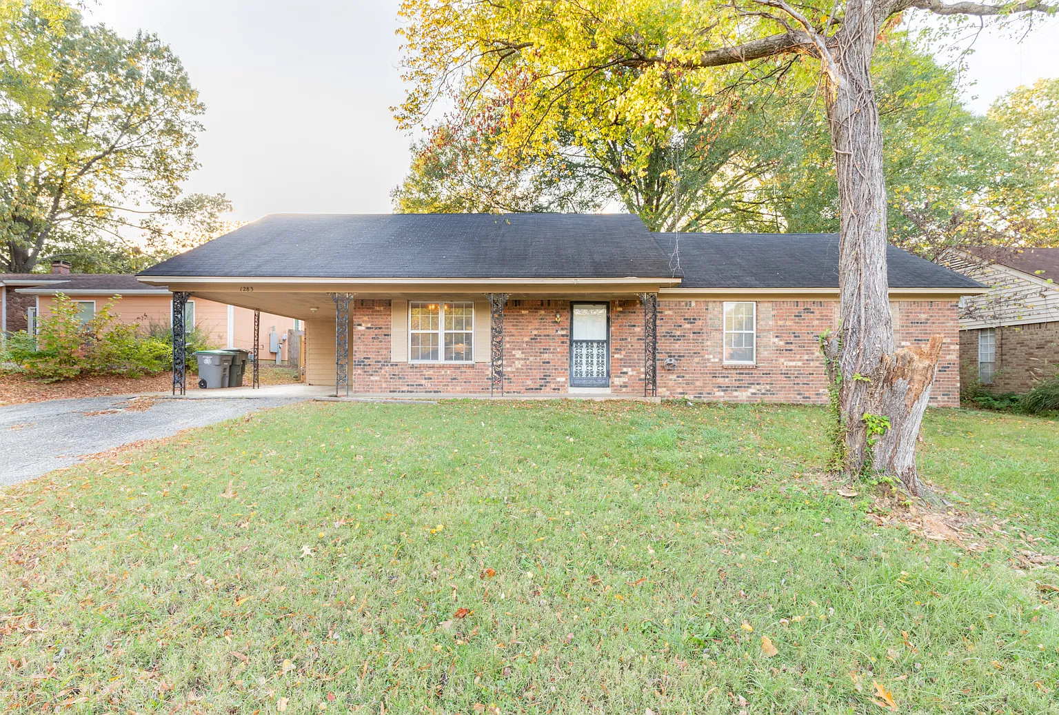 3 bed, 1389 sqft, $1,600 — Photo 1