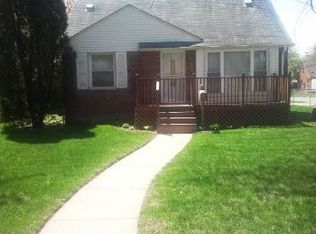 606 Fairwood St, Inkster, MI 48141