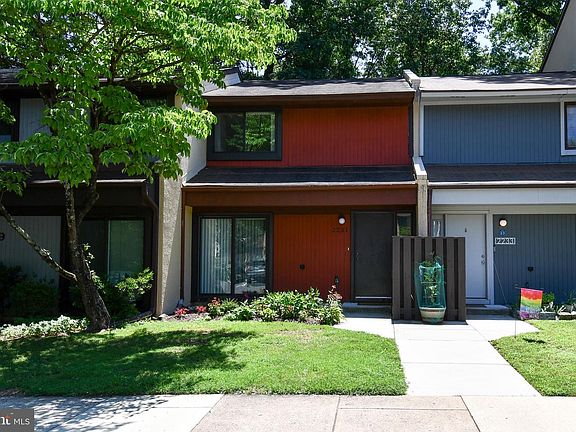2nd image of 2231 Cartwright Pl