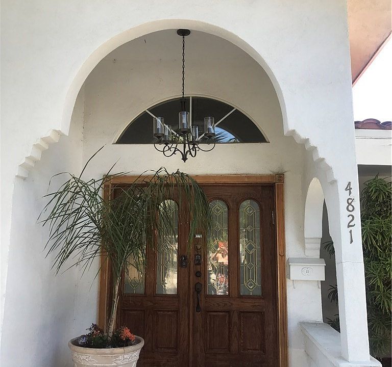 1st image of 4821 Deseret Dr