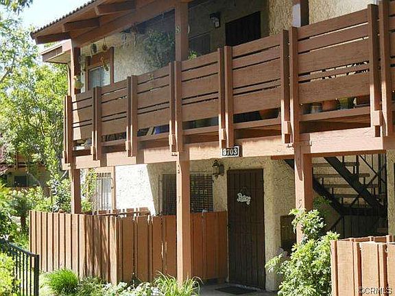 5th image of 3703 Country Club Dr Unit 7