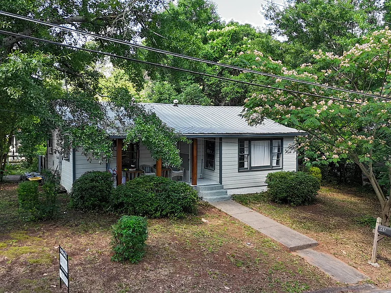 665 Branch St — Photo 9