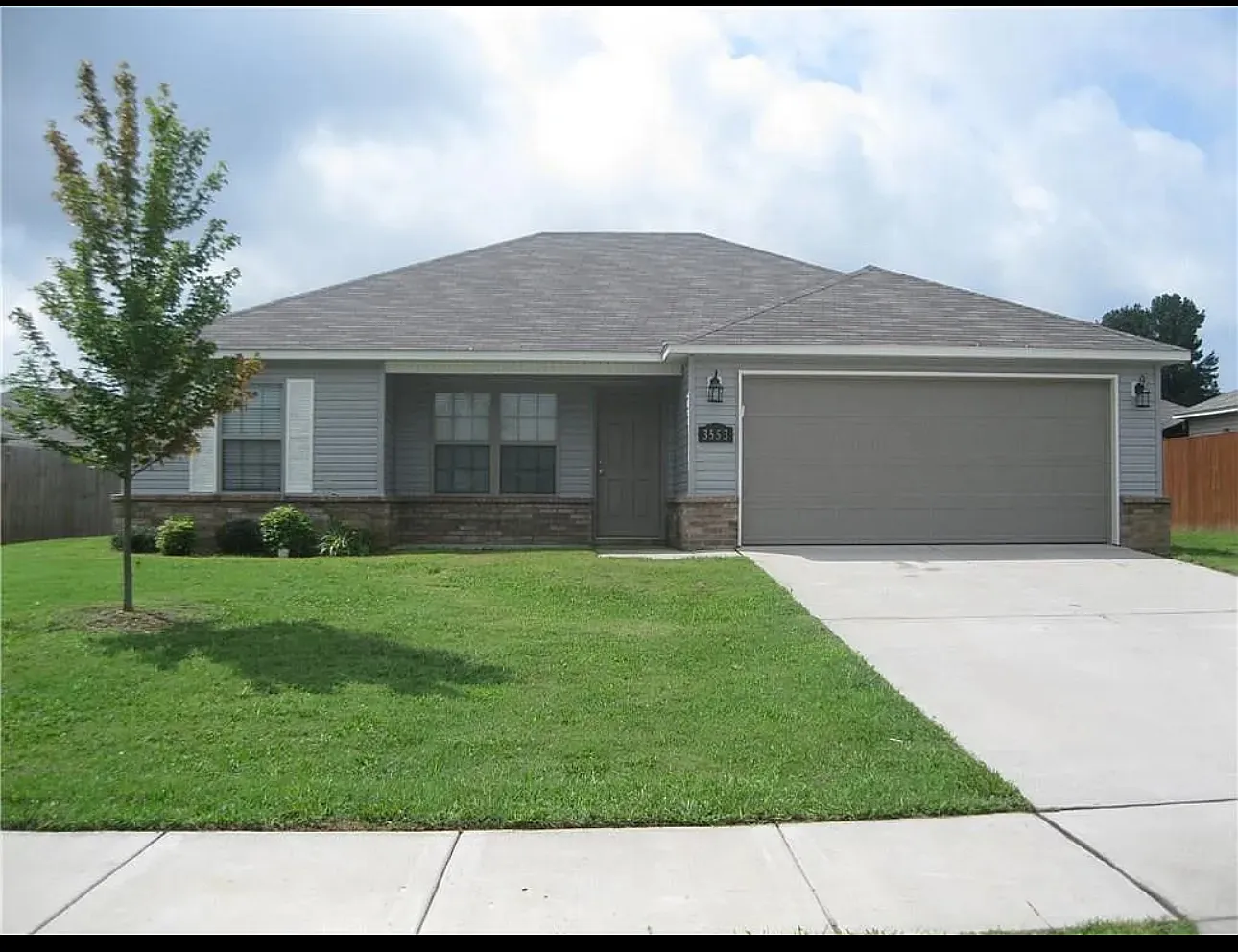 3 bed, 1445 sqft, $1,600 — Photo 4